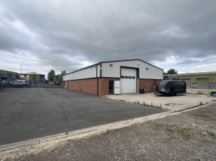 1 Ellerbeck Court